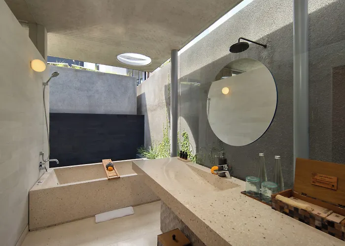 Villa Atap By Ini Vie Hospitality